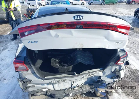 2021 Kia K5 Gt-Line из США, поврежденный, VIN 5XXG64J24MG069430